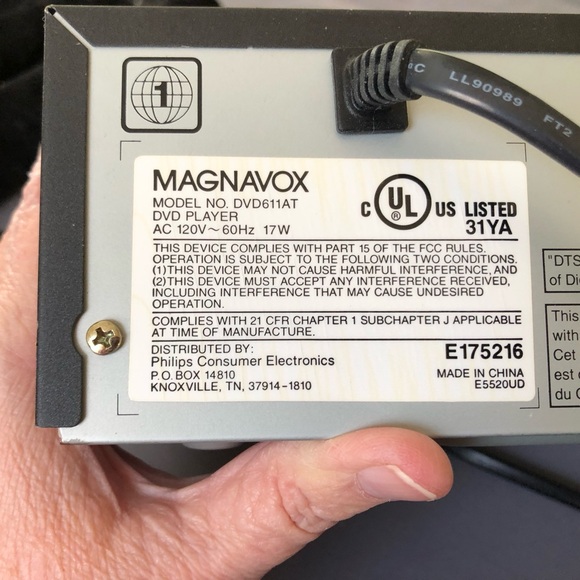 Magnavox DVD/CD Player Model DVD611AT Black Tested No Remote or Cables - Picture 5 of 7